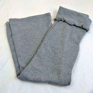 Danskin Now GIRLS Ruffle Top Yoga Pants 4/5 (XS)